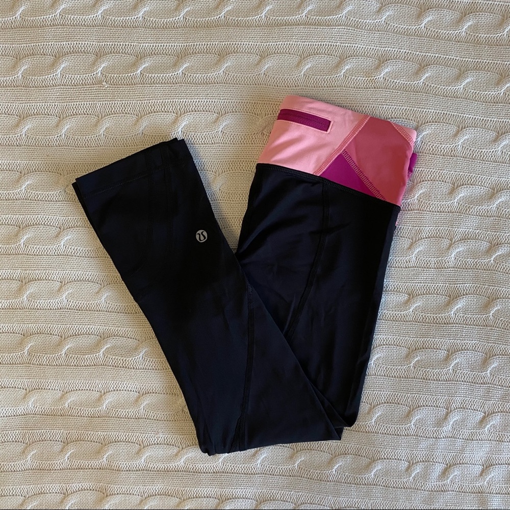 Lululemon Inspire Crop